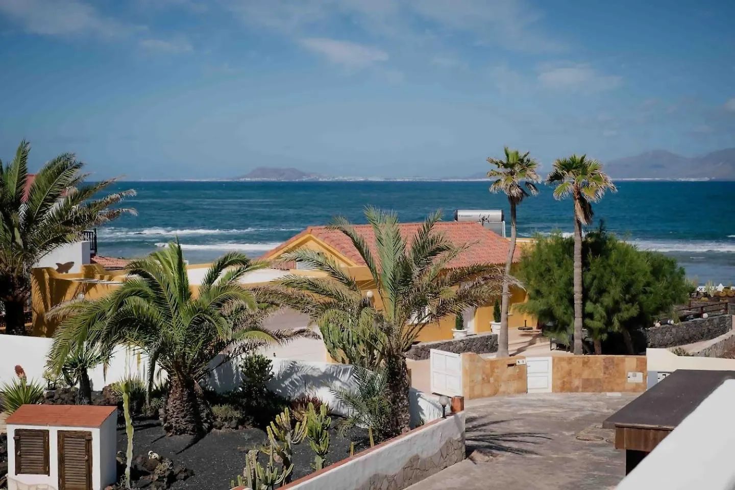 Villa Aloha Jacuzzi Y Vistas Al Mar Corralejo
